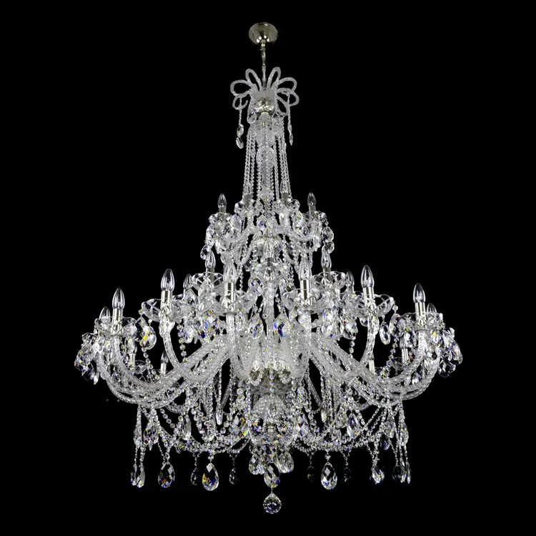 Grand lustre en cristal et chrome