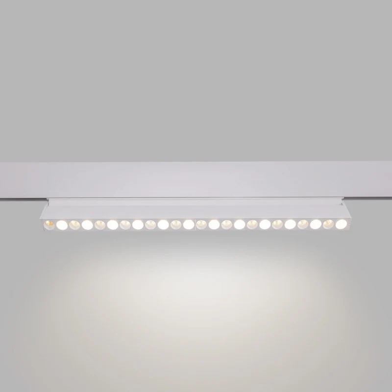 Spot linéaire orientable sur rail magnétique CCT - 20W - UGR18 - Mi Light - Blanc