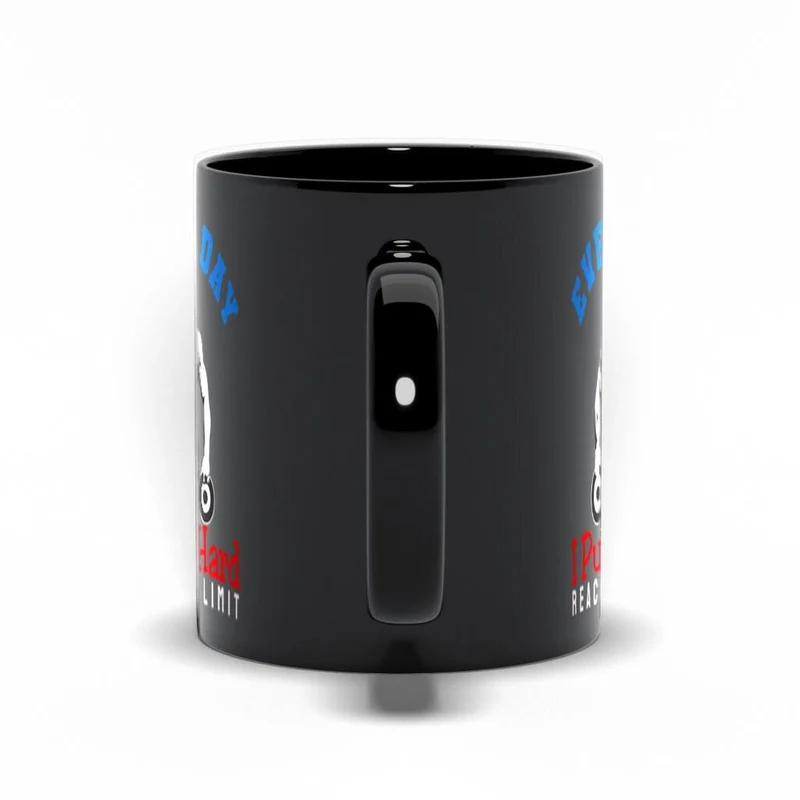 Chaque jour, je pousse fort pour atteindre mes limites Tasses noires, haltérophilie pour hommes, T-shirt athlétique, entraînement de gymnastique, sports de fitness
