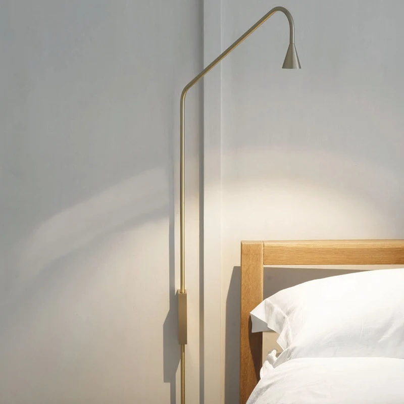 Trizo21 Austere Wall Lamp with Plug