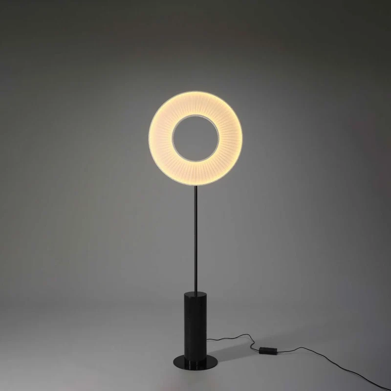 Lampadaire designer minmaliste salon