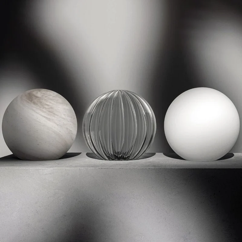 Chandelier noir globes