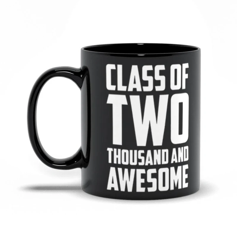 Classe de deux mille et superbes tasses noires