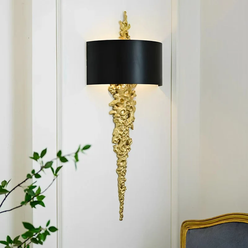 Applique murale longue en laiton