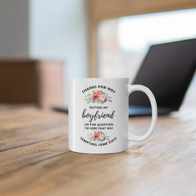 Merci de ne pas avoir mis mon petit ami en adoption Tasses d’accent, tasses drôles, tasse de Noël, tasse à café, cadeau de maman, cadeau de fête des mères,
