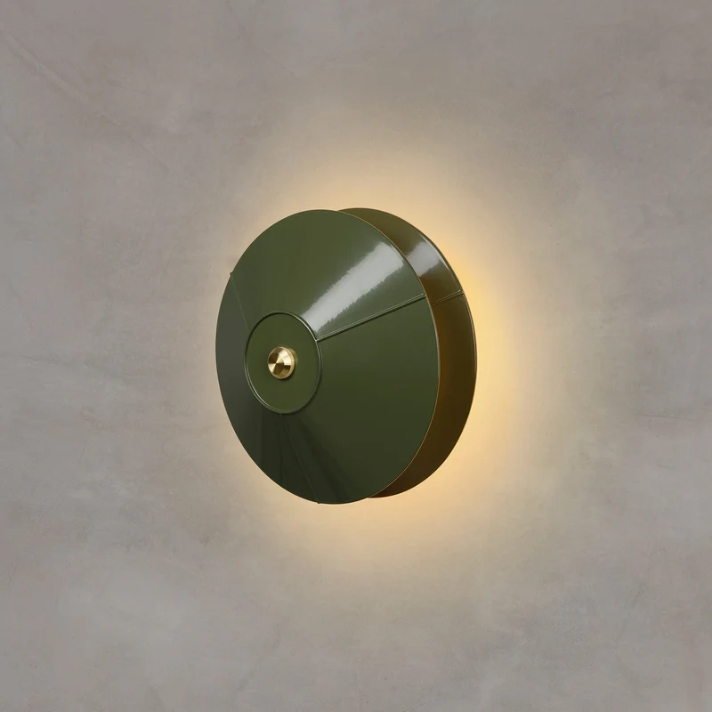 Minale 2Shades Closed Wall Lamp
