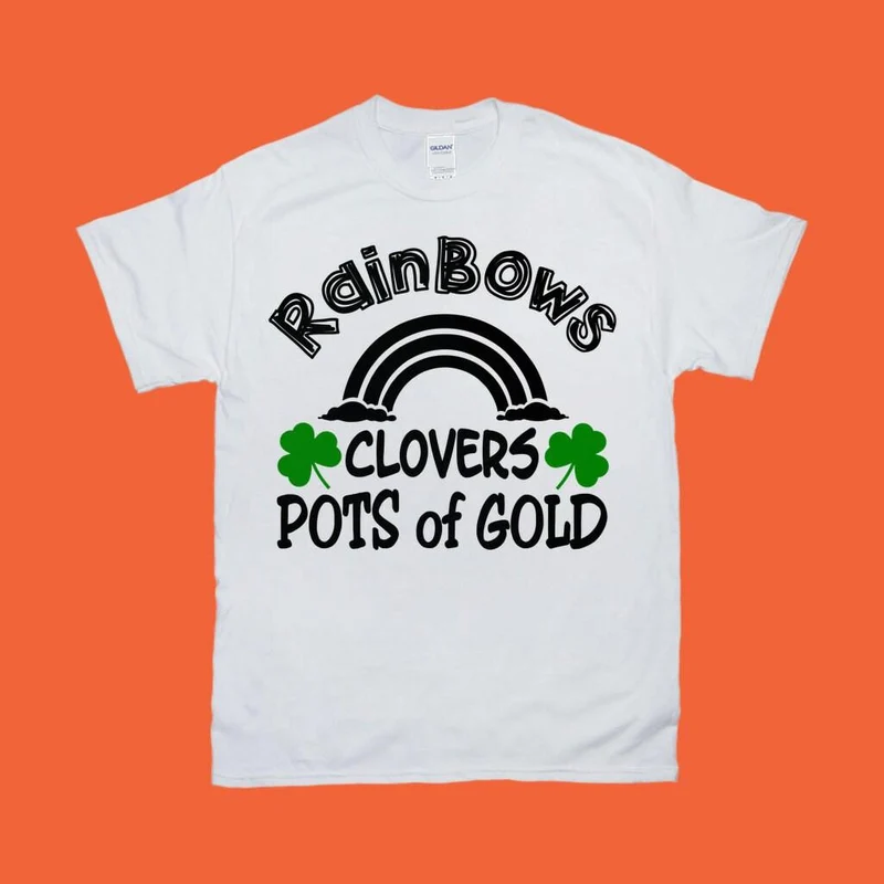 T-shirts arc-en-ciel trèfles pots d'or