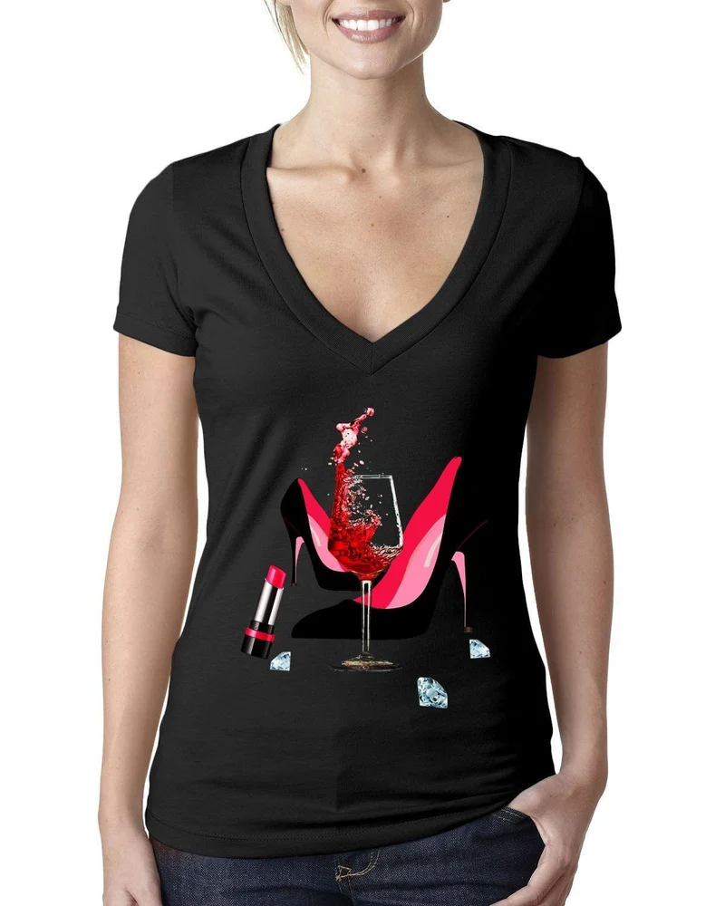 Chaussures à talons hauts | Rouge à lèvres | Verre à vin | Diamants, t-shirt à talons hauts à la mode, t-shirt en toile Bella en V profond pour femmes, anniversaire en or rouge, niveau suivant