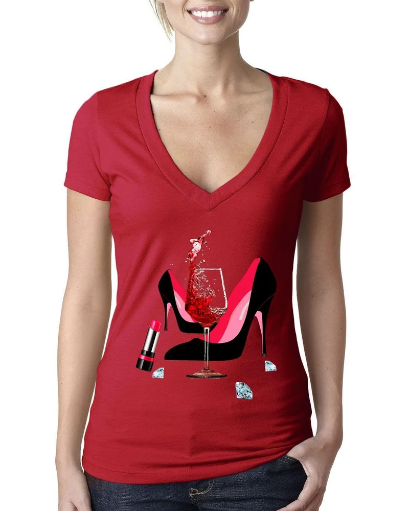 Chaussures à talons hauts | Rouge à lèvres | Verre à vin | Diamants, t-shirt à talons hauts à la mode, t-shirt en toile Bella en V profond pour femmes, anniversaire en or rouge, niveau suivant