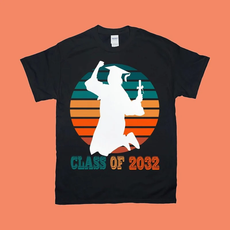 Classe de 2032 | T-shirts Retro Sunset, cadeau de graduation, chemise senior rétro, chemise de graduation, chemise de classe 2032, chemise senior 2032