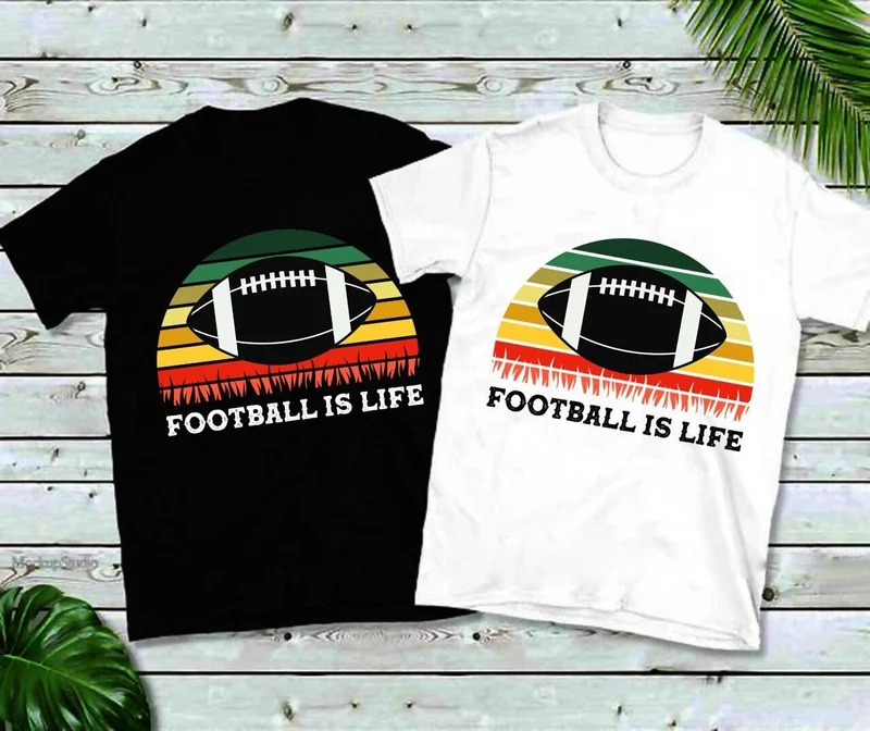 Le football, c'est la vie | Coucher de soleil rétro, maillot de football, fanatique, cadeau pour elle, cadeau pour lui, sports, cadeaux de football, papa de football, maman de football