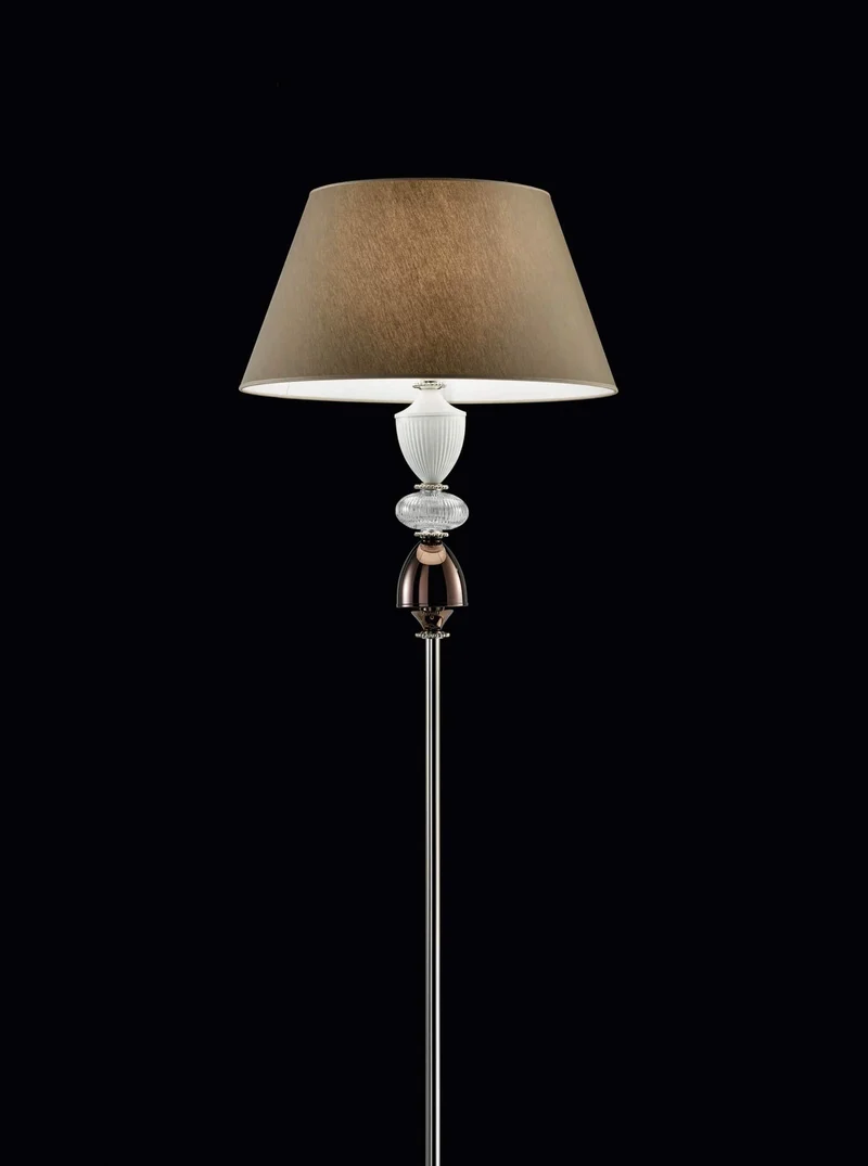 Lampadaire Italien Designer