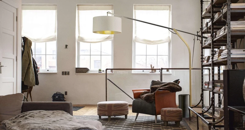 Lampadaire Dore et Noir