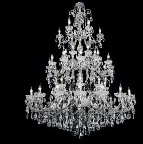 Lustre en cristal blanc transparent