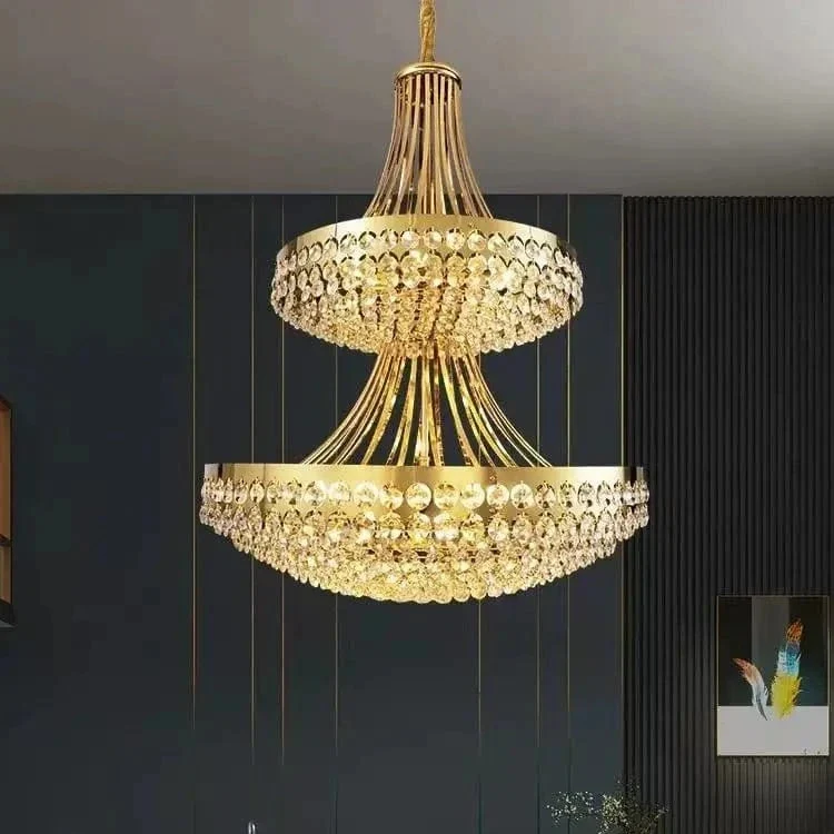 Grande suspension doreée pour Hall
