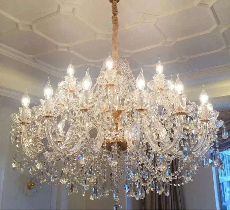 Chandelier baroque en verre pour hotel