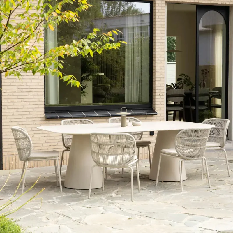 Vincent Sheppard Sandro Dining Table