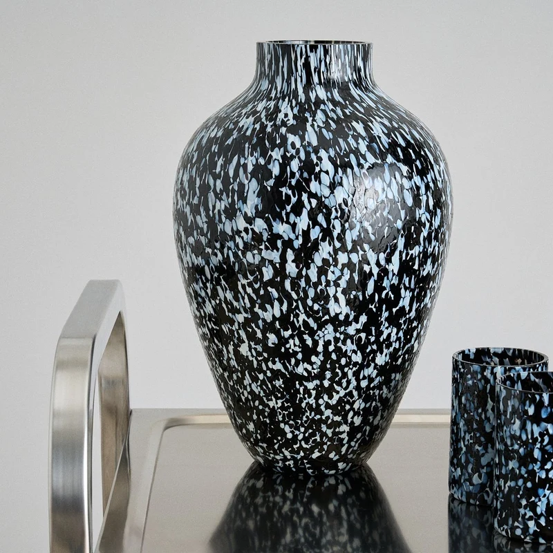 Stories of Italy Black & White Tumblers