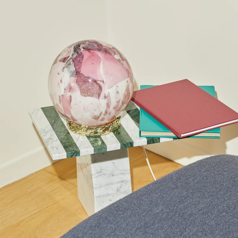 Stories of Italy Pink Crown Lamp