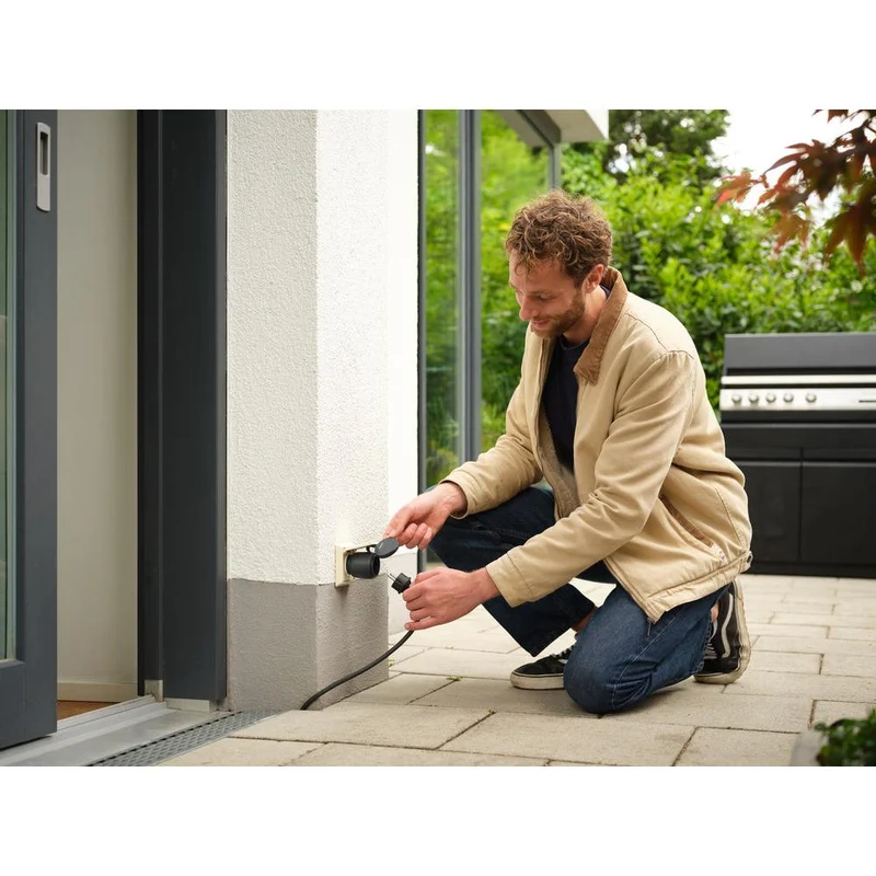 LEDANCE ZigBee SMART+ prise compacte intelligente extérieure, noire