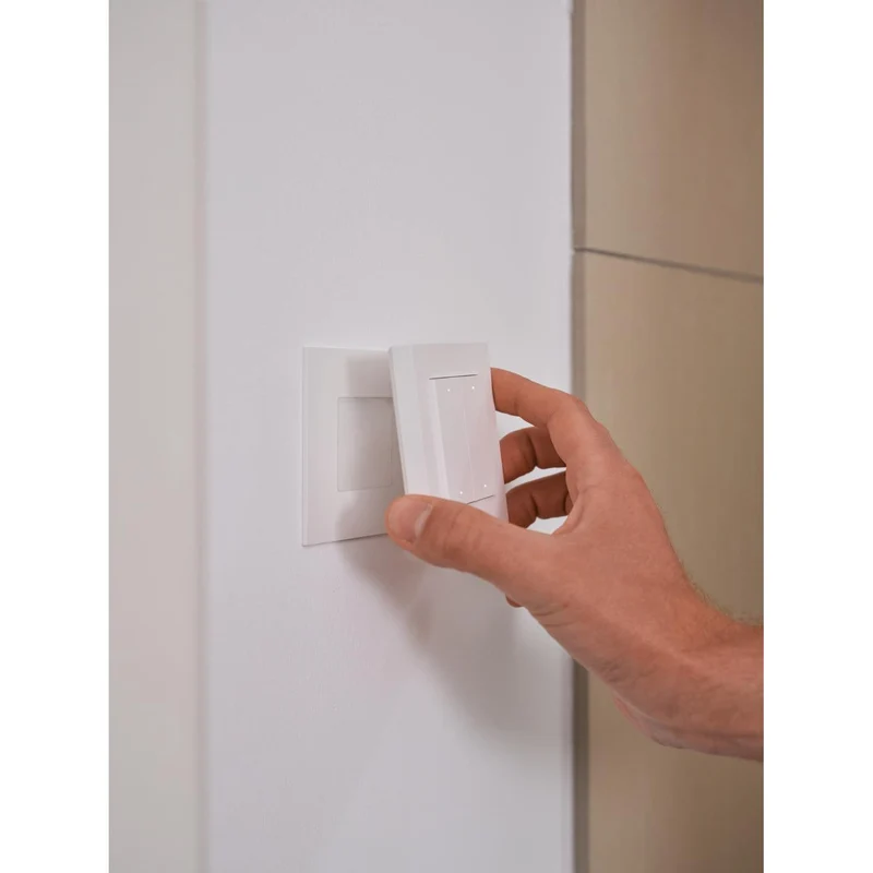 OSRAM Wifi SMART+ interrupteur mural magnétique intelligent avec 4 boutons