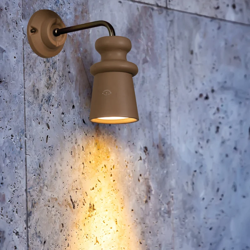Toscot Battersea Bulb Outdoor Wall Lamp