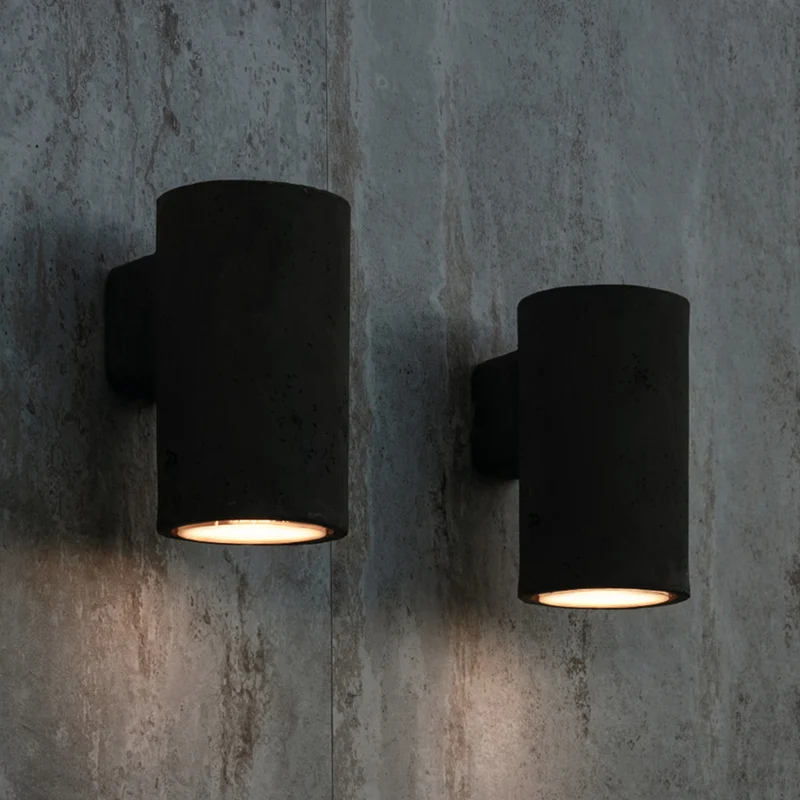 Toscot Hans LED Outdoor Wall Lamp
