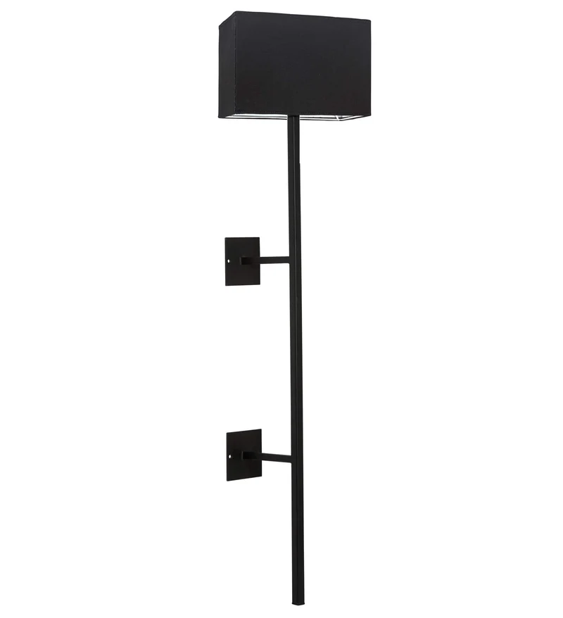 Longue applique murale noire Salon