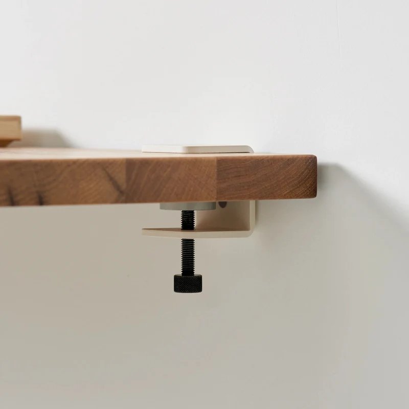 Tiptoe Bracket Shelf Board