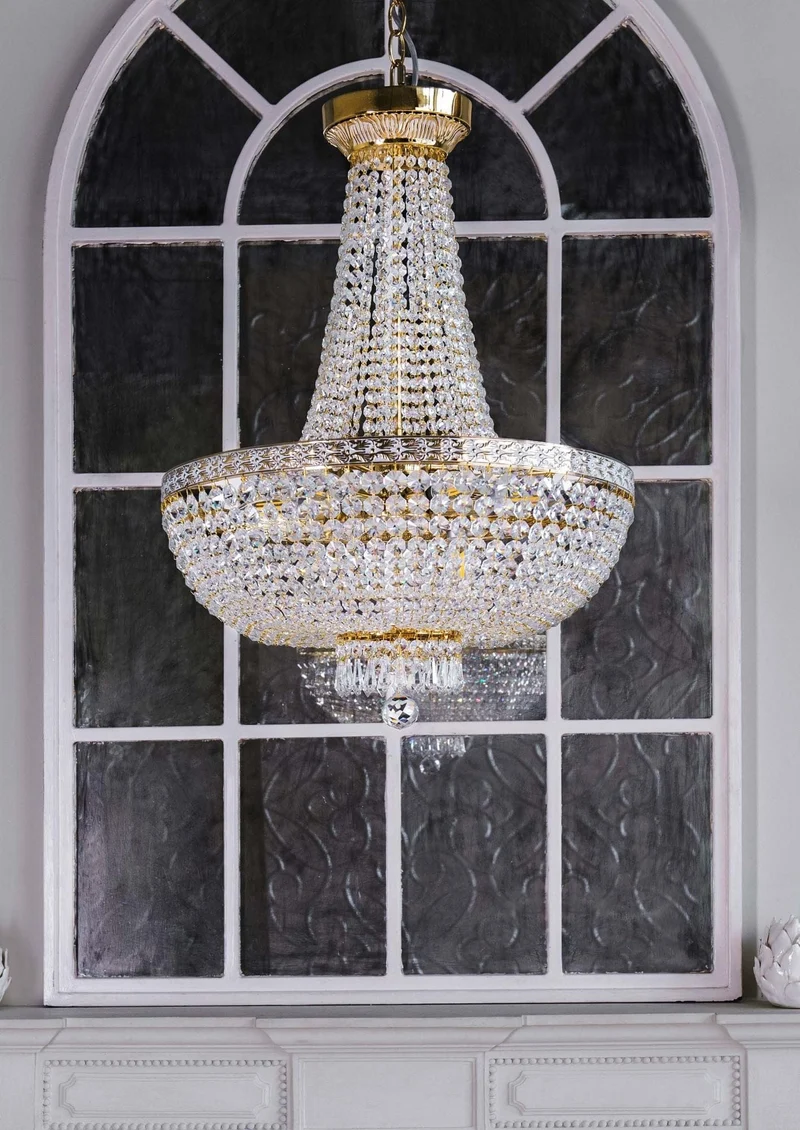 Lustre Hotel