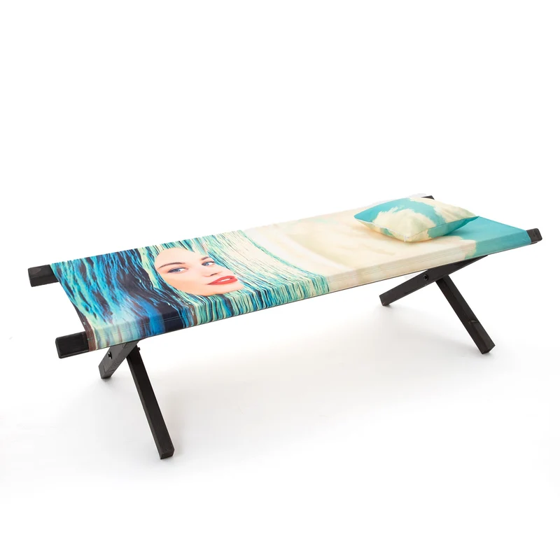 Seletti Toiletpaper Folding Poolbed
