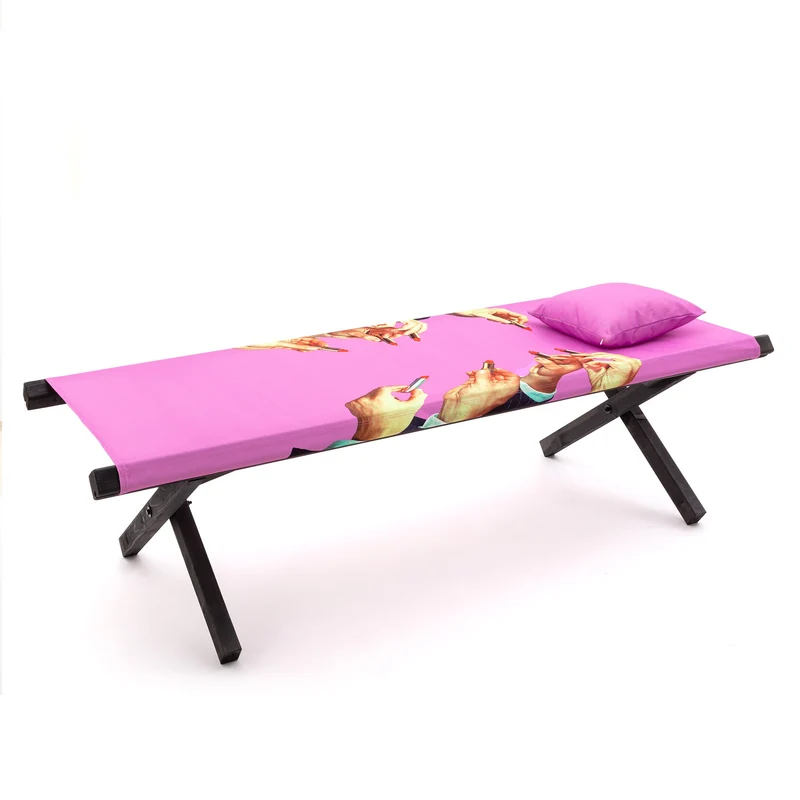 Seletti Toiletpaper Folding Poolbed