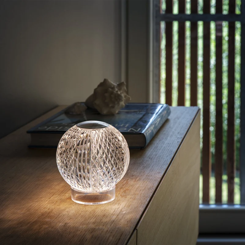 Lampe batterie rechargeable moderne