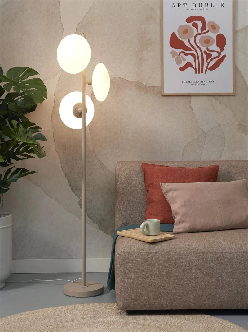 Lampadaire moderne Salon