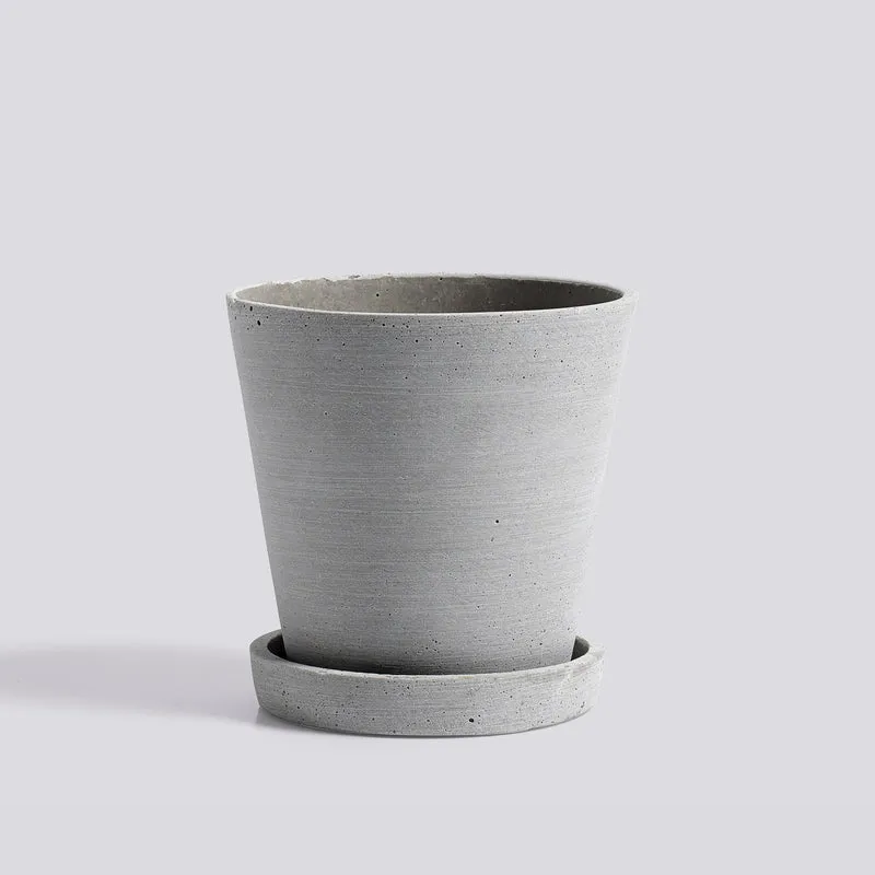 Hay Flowerpot with Saucer