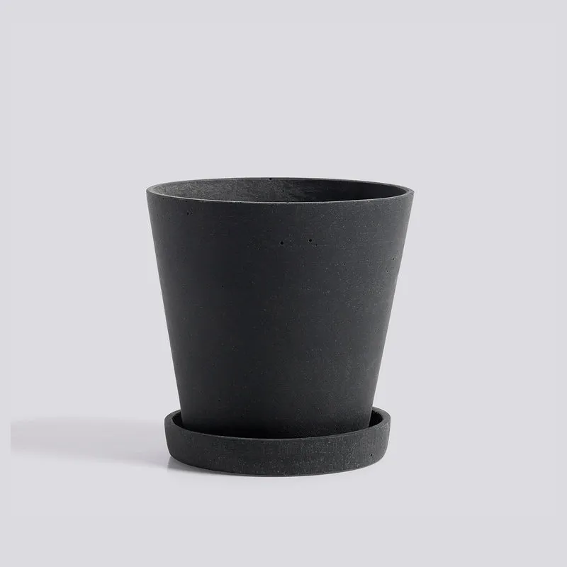 Hay Flowerpot with Saucer
