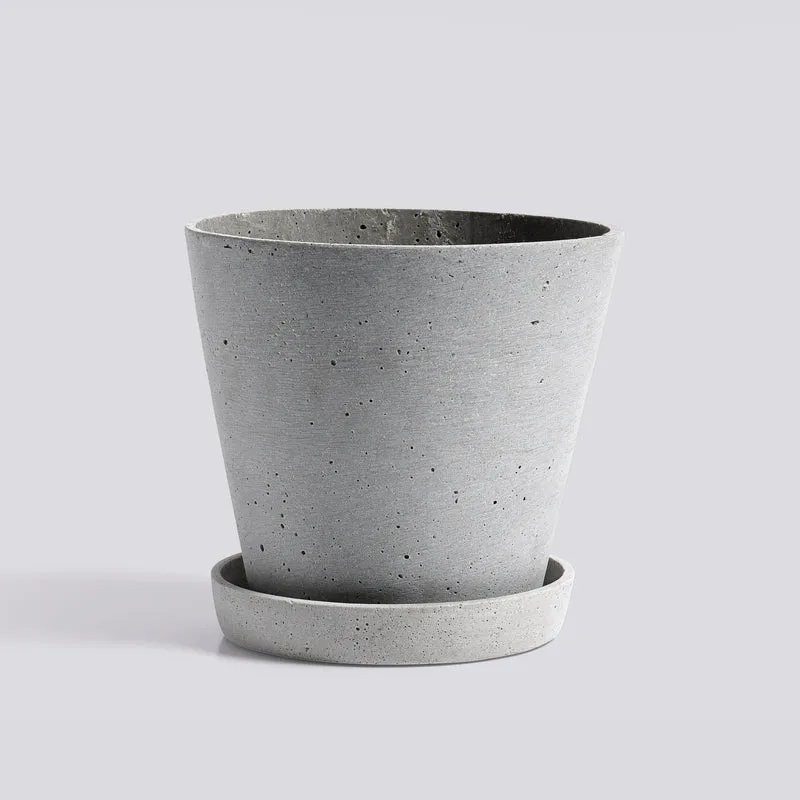 Hay Flowerpot with Saucer