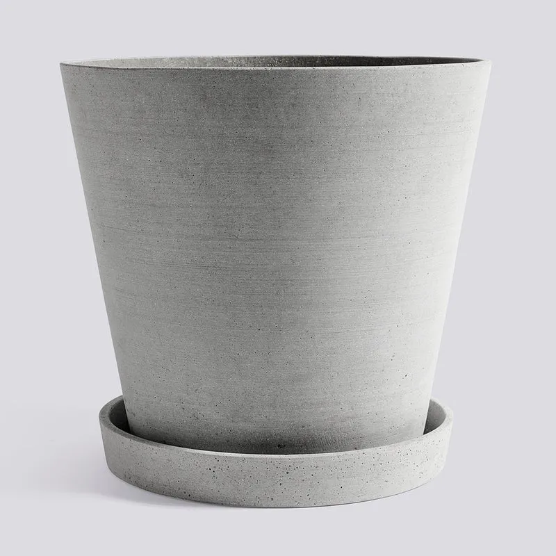 Hay Flowerpot with Saucer