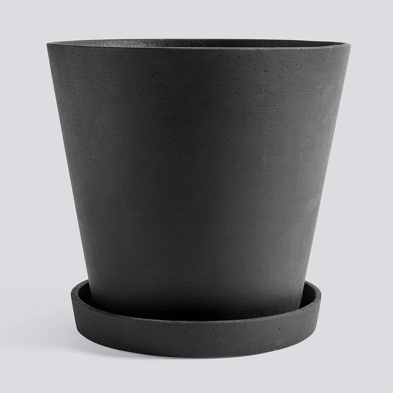 Hay Flowerpot with Saucer