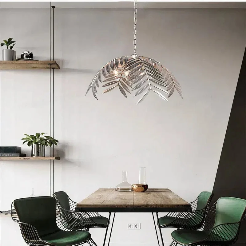 Suspension feuilles argent salon