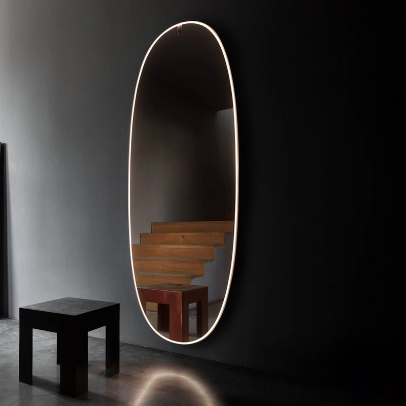 Flos La Plus Belle Wall Lamp