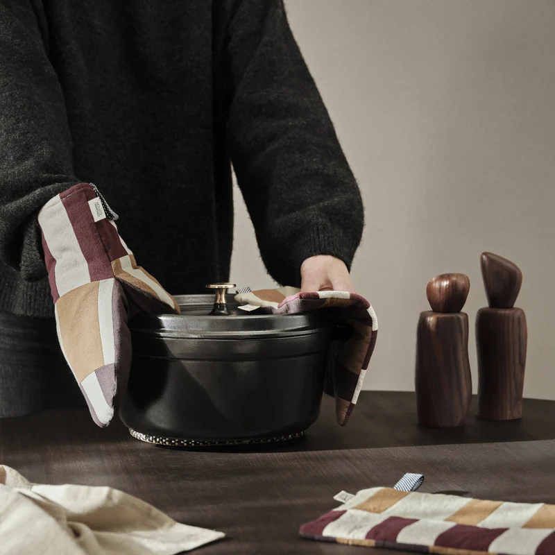 Ferm Living Section Oven Mitt