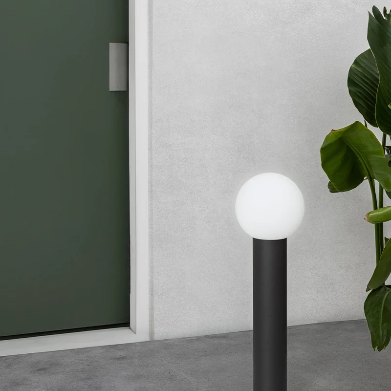 Faro Moon Post Lamp