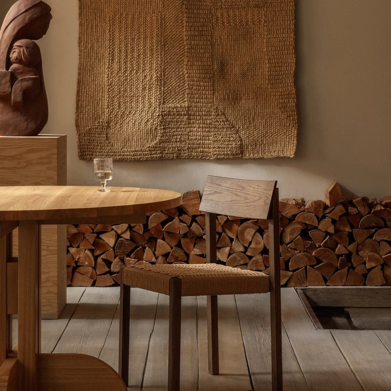 Audo Copenhagen Puffin Dining Table
