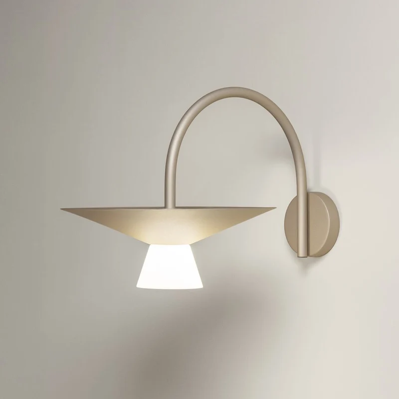 Estiluz Belt Wall Lamp