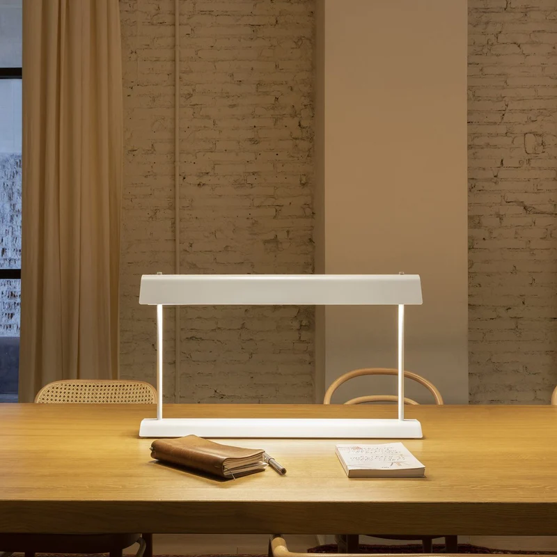 Estiluz Gada Table Lamp