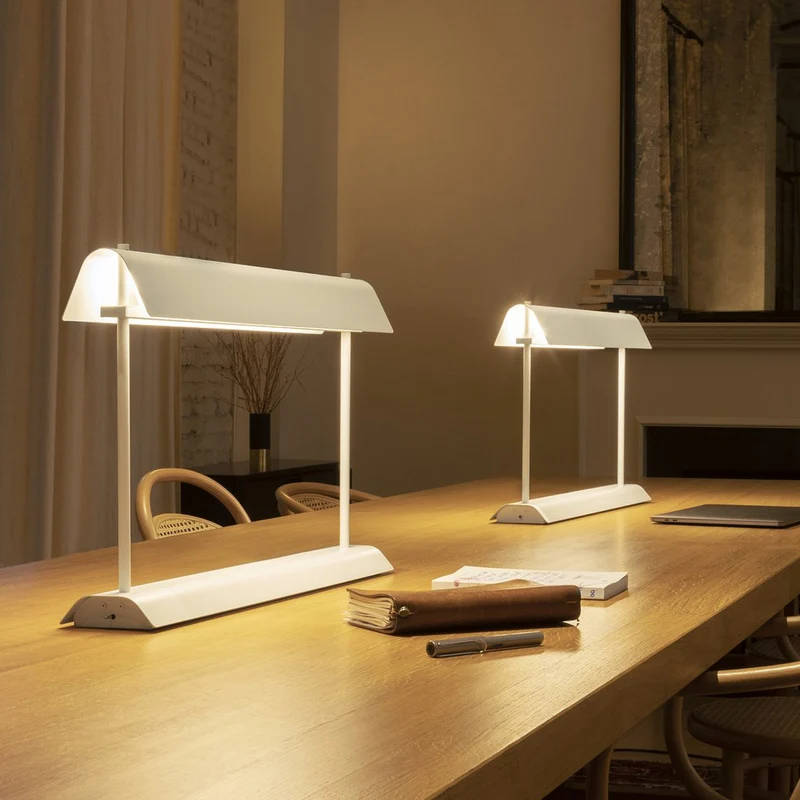 Estiluz Gada Table Lamp