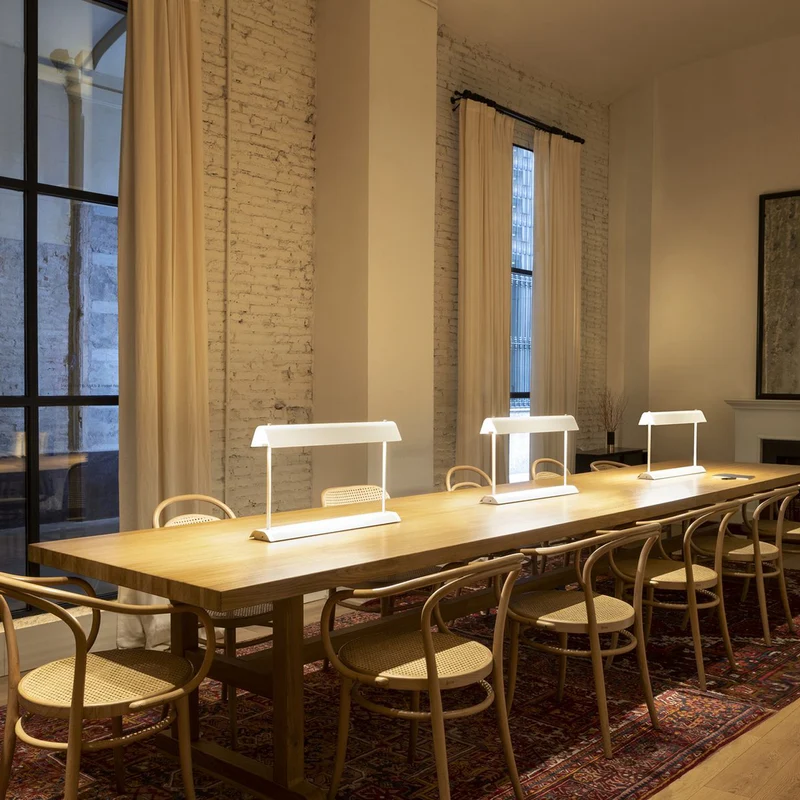 Estiluz Gada Table Lamp