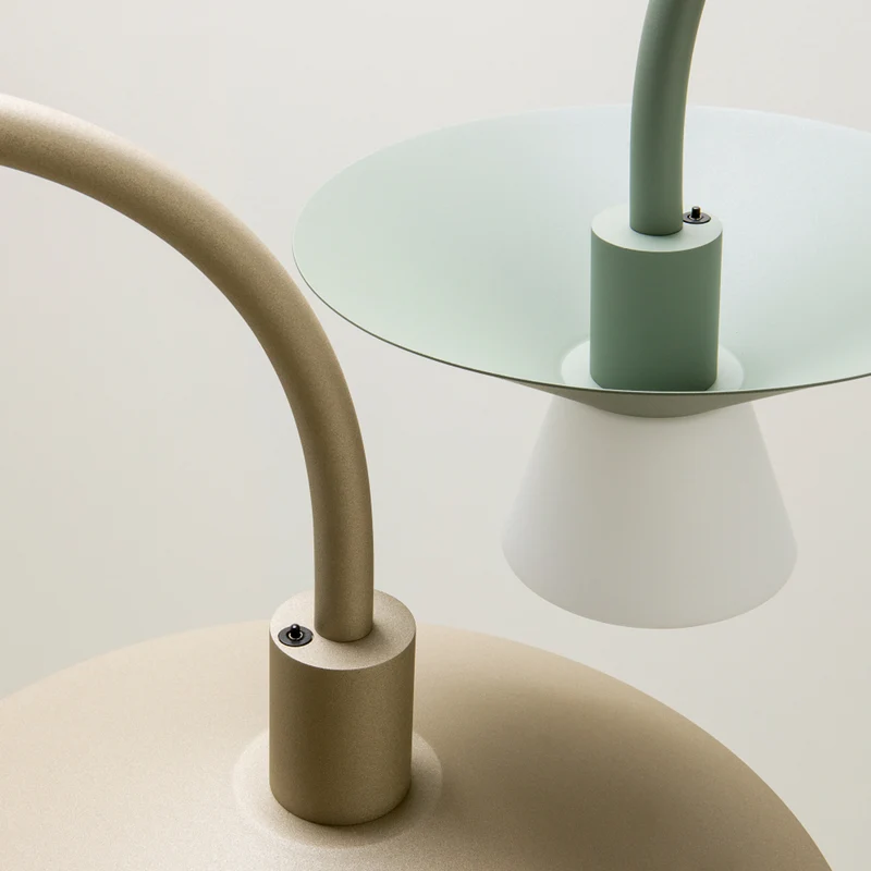 Estiluz Belt Floor Lamp