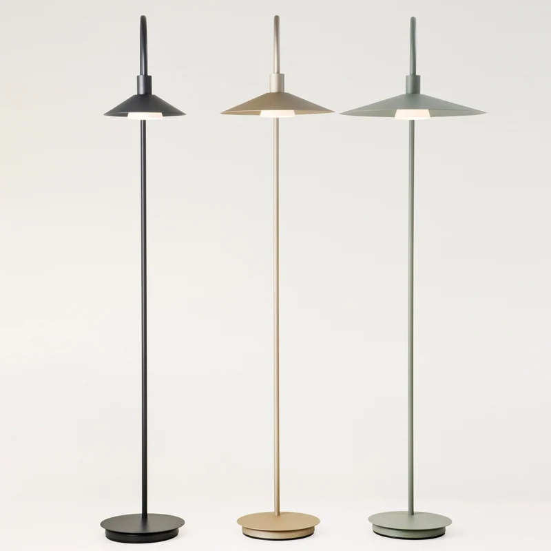 Estiluz Belt Floor Lamp